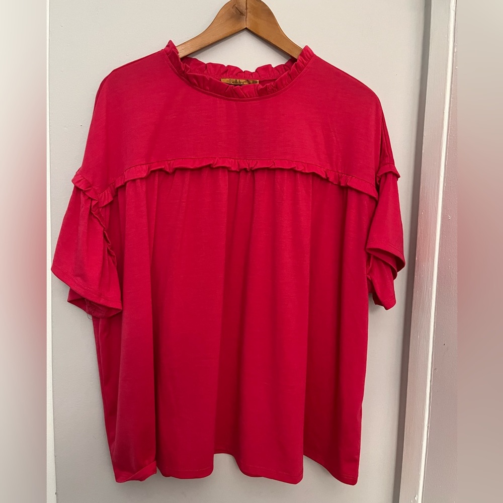 **NWT Belldini Ruffle Short Sleeve Top. Fuchsia. Size 3X.